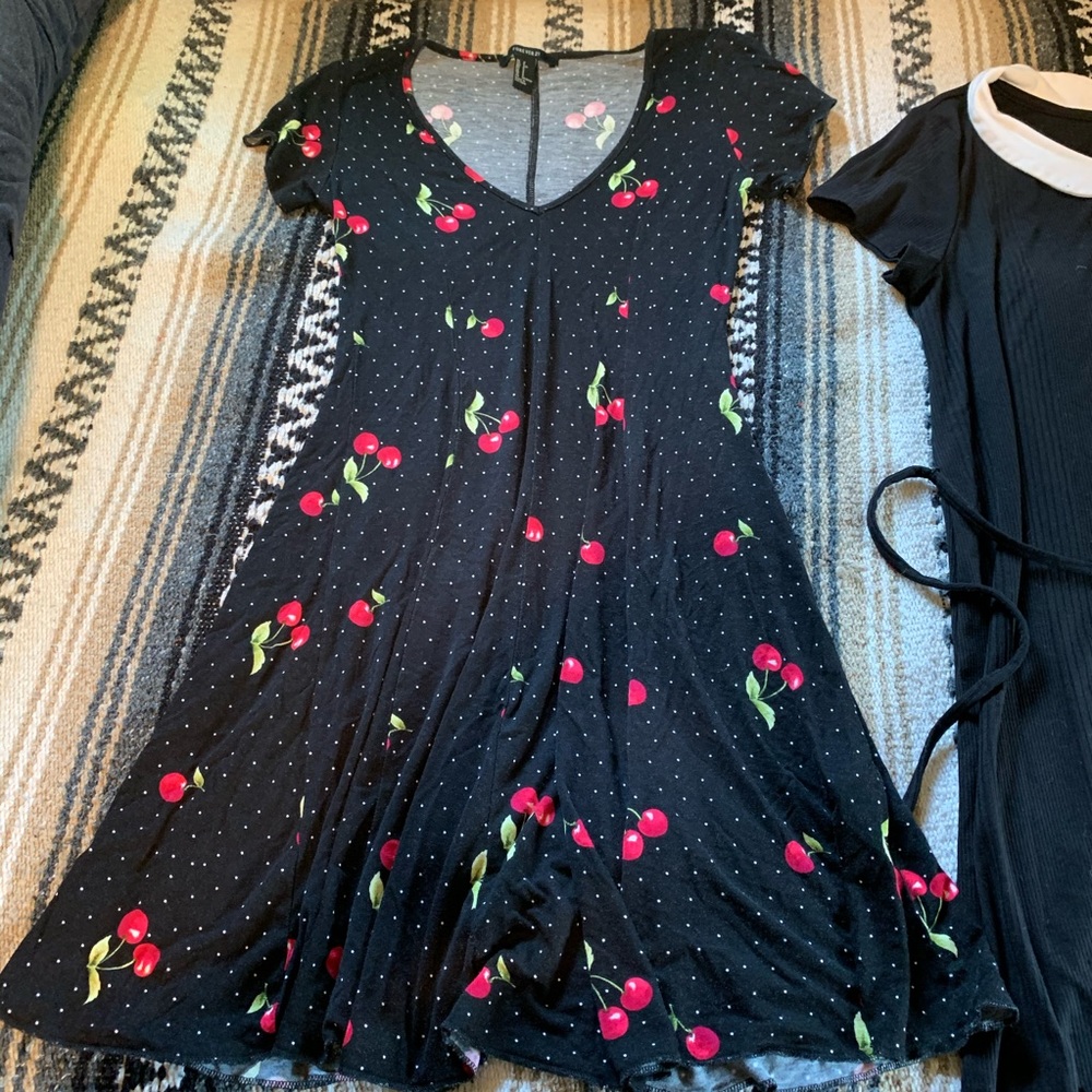 SOLD!! Dress bundle! - Picture 5 of 6